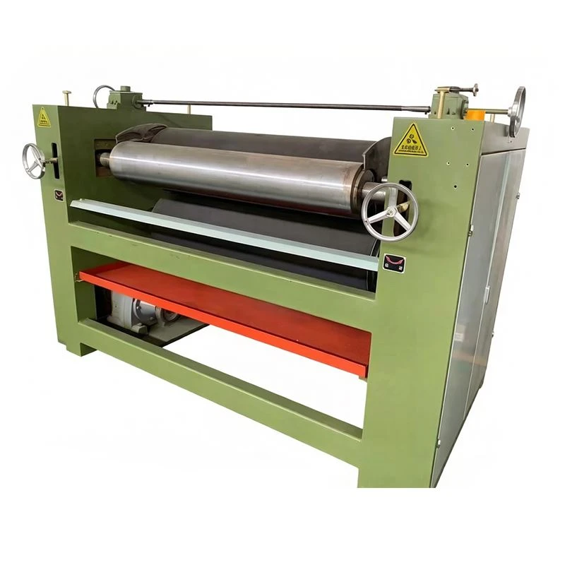 Plywood limspridare